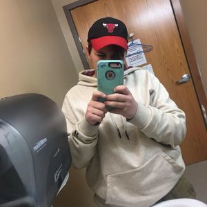 Meet your Posher, Thomas